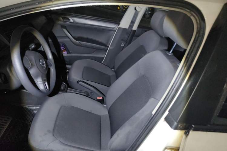 Used Volkswagen Santana 2013 1.6L Automatic Fashion Edition Left Front Seat