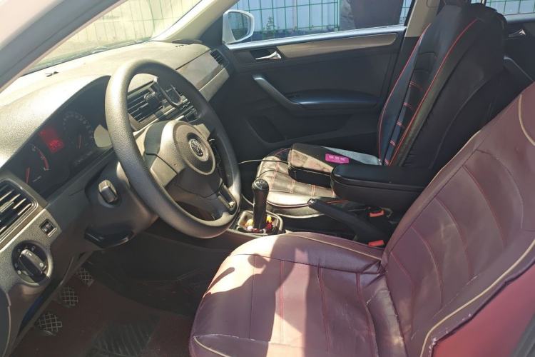 Used Volkswagen Santana 2013 1.6L Manual Comfort Edition Left Front Seat