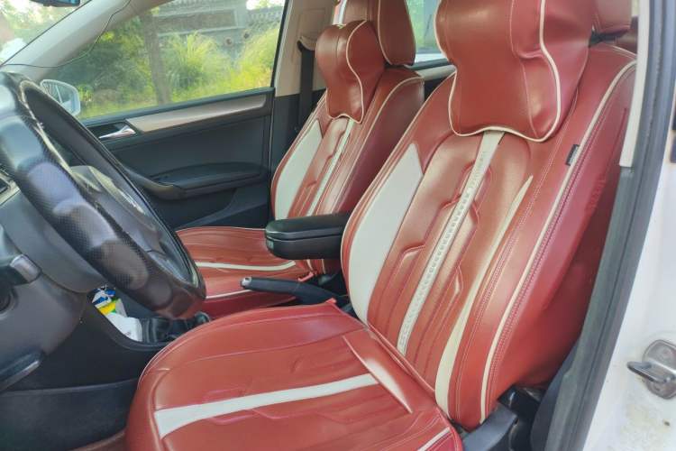 Used Volkswagen Santana 2013 1.4L Manual Comfort Edition Left Front Seat