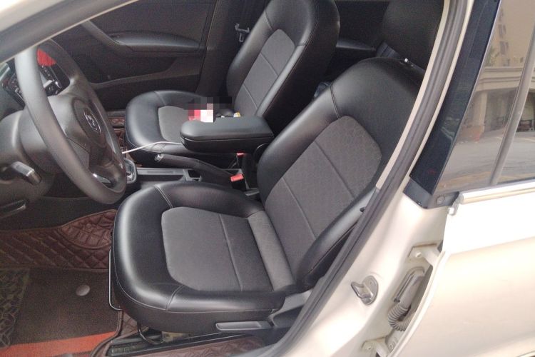 Used Volkswagen Santana 2013 1.6L Automatic Comfort Edition Left Front Seat