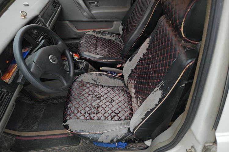 Used Volkswagen Santana  Left Front Seat