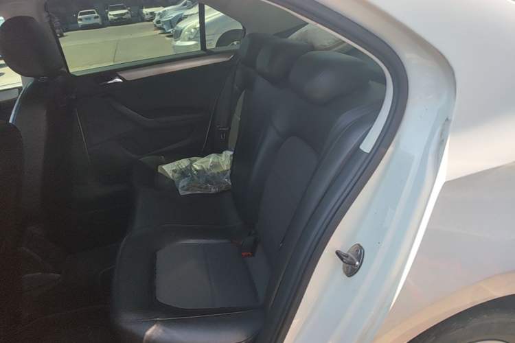 Used Volkswagen Santana 2013 1.4L Manual Comfort Edition Left Rear Seat