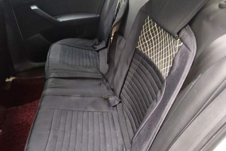 Used Volkswagen Santana 2013 1.6L Automatic Comfort Edition Left Rear Seat