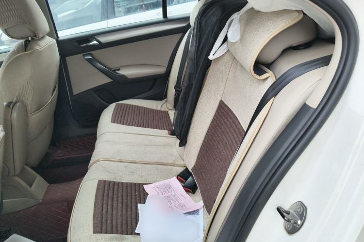 Used Volkswagen Santana 2013 1.6L Manual Comfort Edition Left Rear Seat