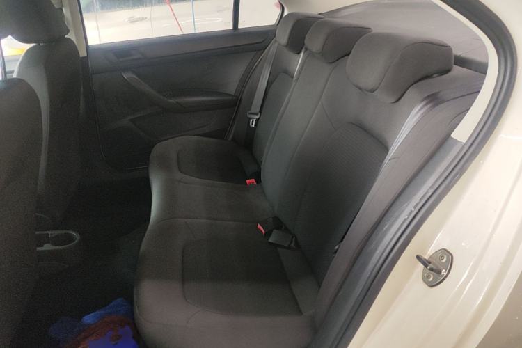 Used Volkswagen Santana 2013 1.6L Automatic Fashion Edition Left Rear Seat