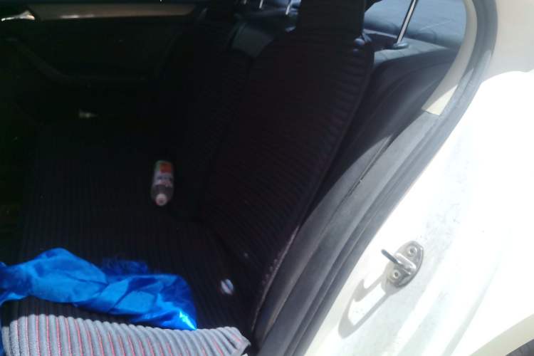 Used Volkswagen Santana 2013 1.6L Manual Comfort Edition Left Rear Seat