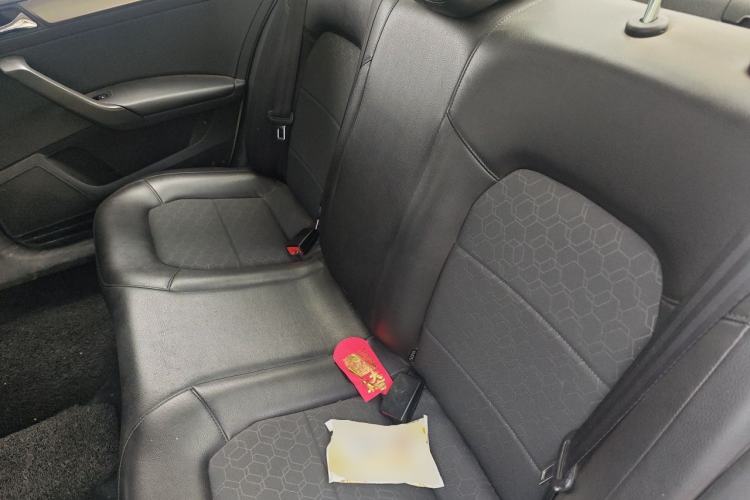 Used Volkswagen Santana 2013 1.4L Manual Comfort Edition Left Rear Seat