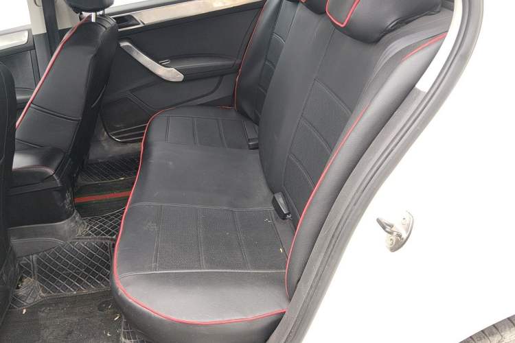 Used Volkswagen Santana 2013 1.6L Manual Fashion Edition Left Rear Seat