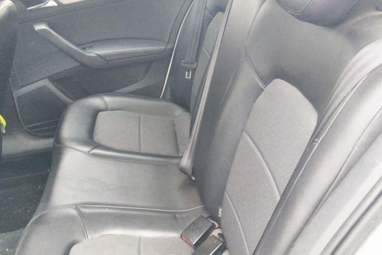 Used Volkswagen Santana 2013 1.6L Manual Comfort Edition Left Rear Seat