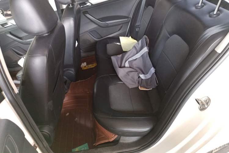 Used Volkswagen Santana 2013 1.6L Automatic Comfort Edition Left Rear Seat