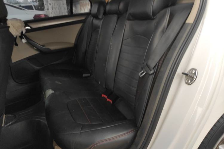 Used Volkswagen Santana 2013 1.6L Manual Comfort Edition Left Rear Seat