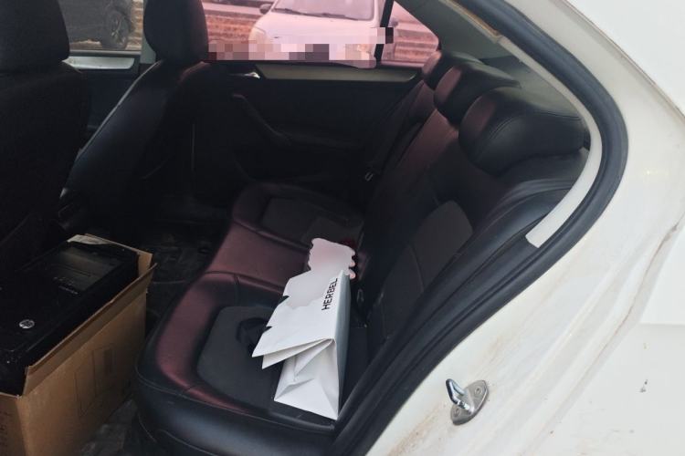 Used Volkswagen Santana 2013 1.6L Manual Comfort Edition Left Rear Seat