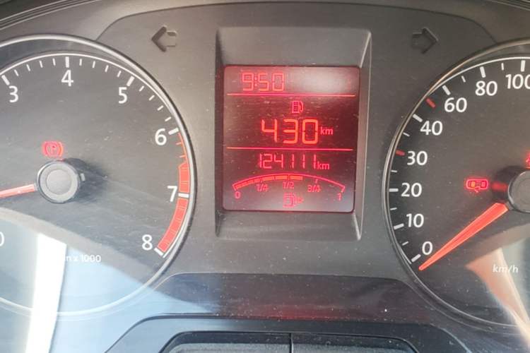 Used Volkswagen Santana 2013 1.4L Manual Comfort Edition Odometer Close Up