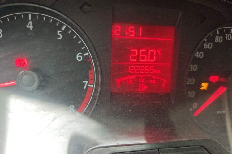 Used Volkswagen Santana 2013 1.4L Manual Fashion Edition Odometer Close Up