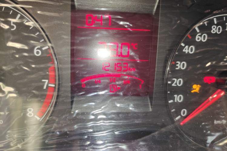 Used Volkswagen Santana 2013 1.6L Manual Fashion Edition Odometer Close Up