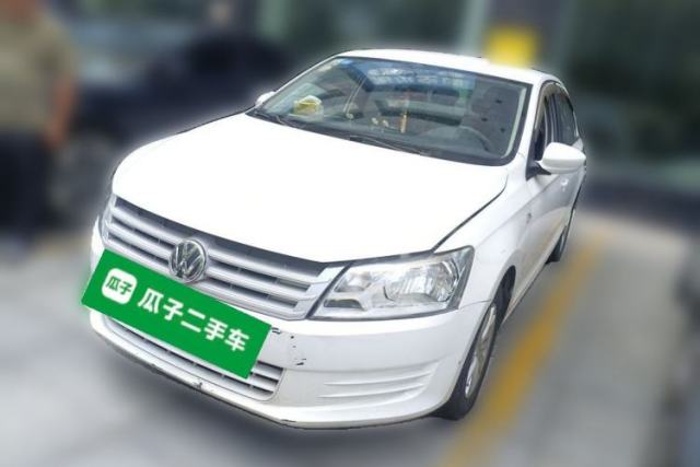 Ojetý Volkswagen Santana 2013 1.6L Automatic Fashion Edition