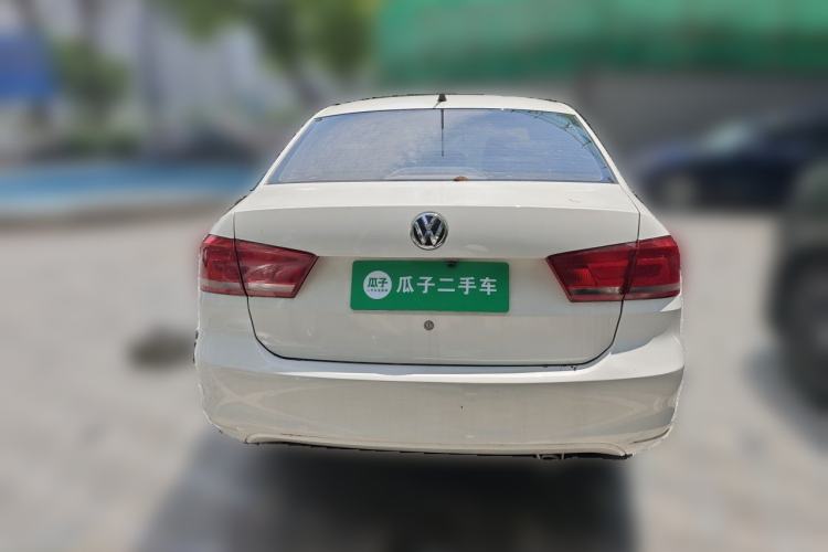 Used Volkswagen Santana 2013 1.6L Automatic Fashion Edition Rear