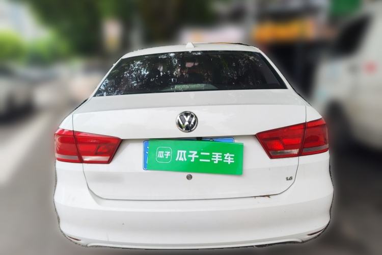 Used Volkswagen Santana 2013 1.6L Manual Fashion Edition Rear
