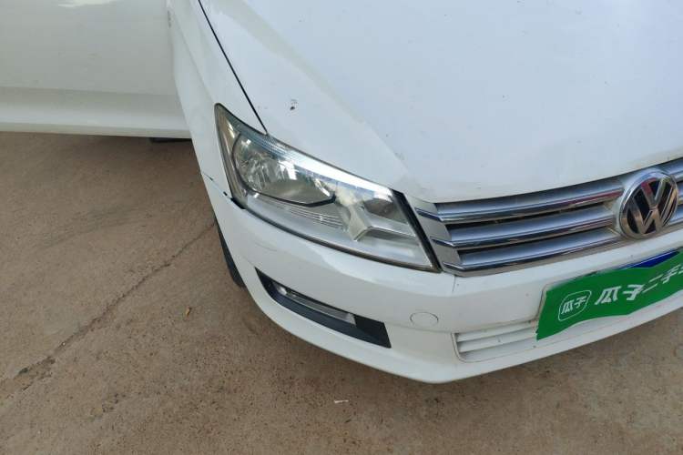 Used Volkswagen Santana 2013 1.4L Manual Comfort Edition Right Front Headlight