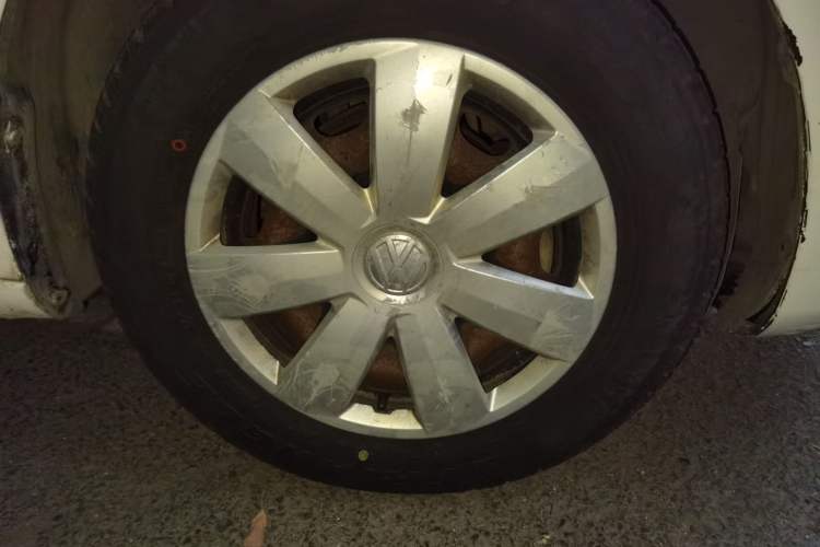 Used Volkswagen Santana 2013 1.4L Manual Fashion Edition Right Front Wheel Hub