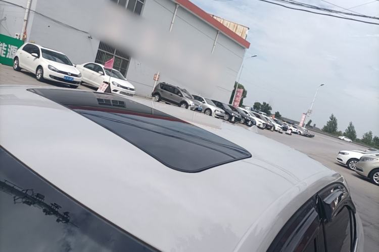 Used Volkswagen Santana 2013 1.6L Automatic Comfort Edition Roof