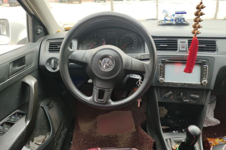 Used Volkswagen Santana 2013 1.6L Manual Fashion Edition Steering Wheel