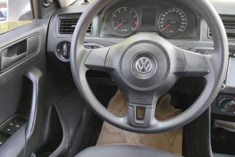 Used Volkswagen Santana 2013 1.4L Manual Fashion Edition Steering Wheel