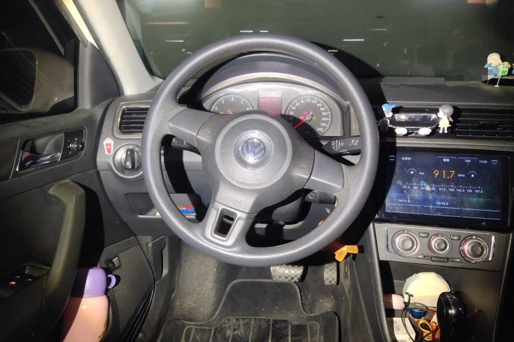 Used Volkswagen Santana 2013 1.6L Automatic Comfort Edition Steering Wheel