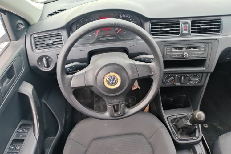 Used Volkswagen Santana 2013 1.6L Manual Fashion Edition Steering Wheel