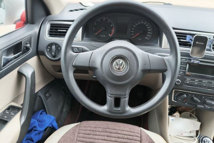 Used Volkswagen Santana 2013 1.6L Manual Comfort Edition Steering Wheel