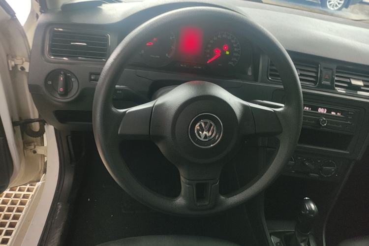 Used Volkswagen Santana 2013 1.6L Automatic Fashion Edition Steering Wheel