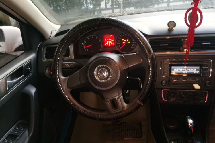 Used Volkswagen Santana 2013 1.6L Automatic Comfort Edition Steering Wheel
