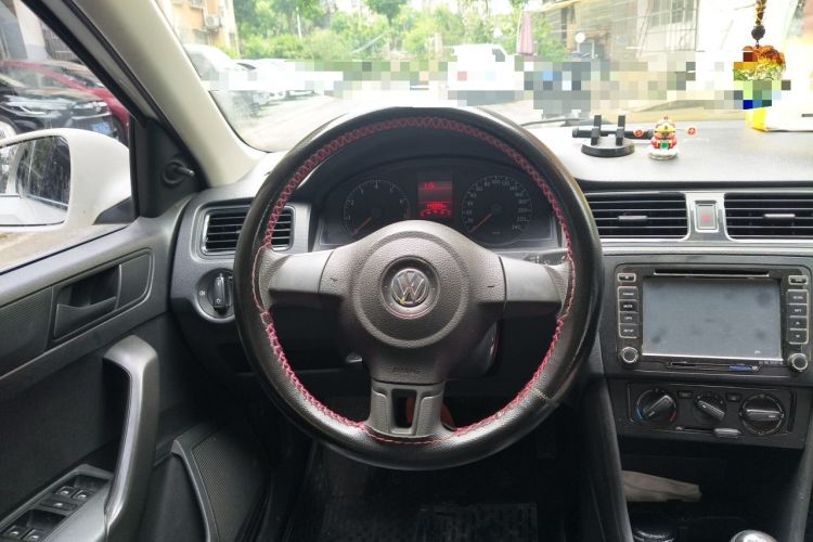 Used Volkswagen Santana 2013 1.4L Manual Fashion Edition Steering Wheel