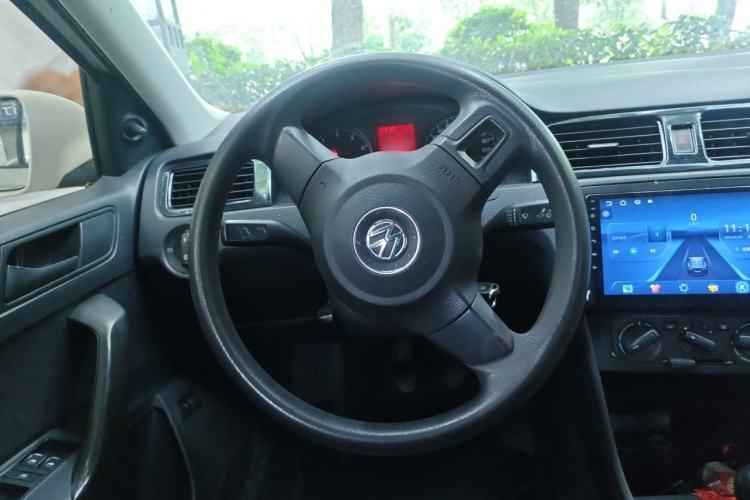Used Volkswagen Santana 2013 1.4L Manual Fashion Edition Steering Wheel