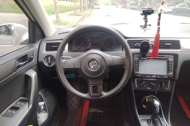 Used Volkswagen Santana 2013 1.6L Automatic Comfort Edition Steering Wheel