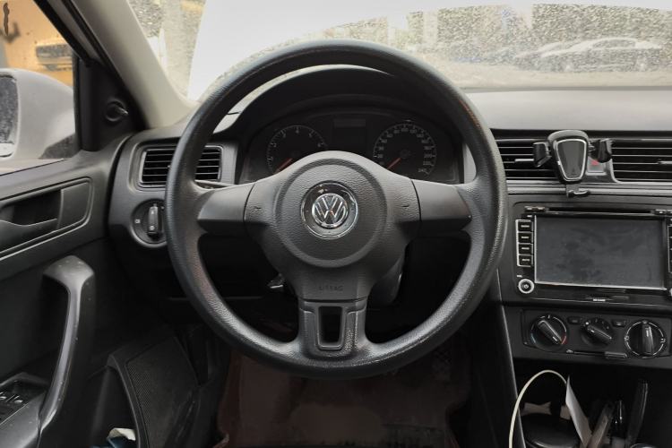 Used Volkswagen Santana 2013 1.6L Manual Fashion Edition Steering Wheel