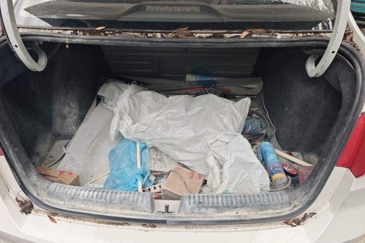 Used Volkswagen Santana 2013 1.4L Manual Fashion Edition Trunk