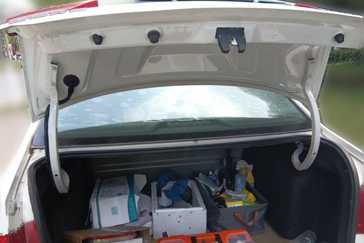 Used Volkswagen Santana 2013 1.4L Manual Comfort Edition Trunk
