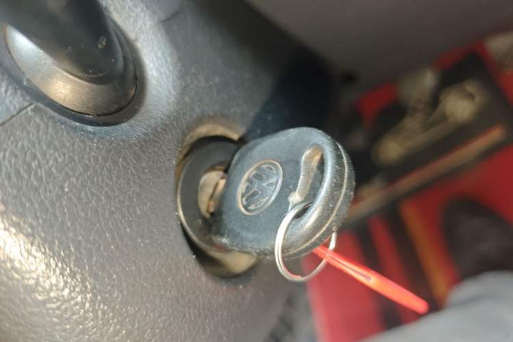 Used Volkswagen Santana 2013 1.4L Manual Fashion Edition Vehicle Key