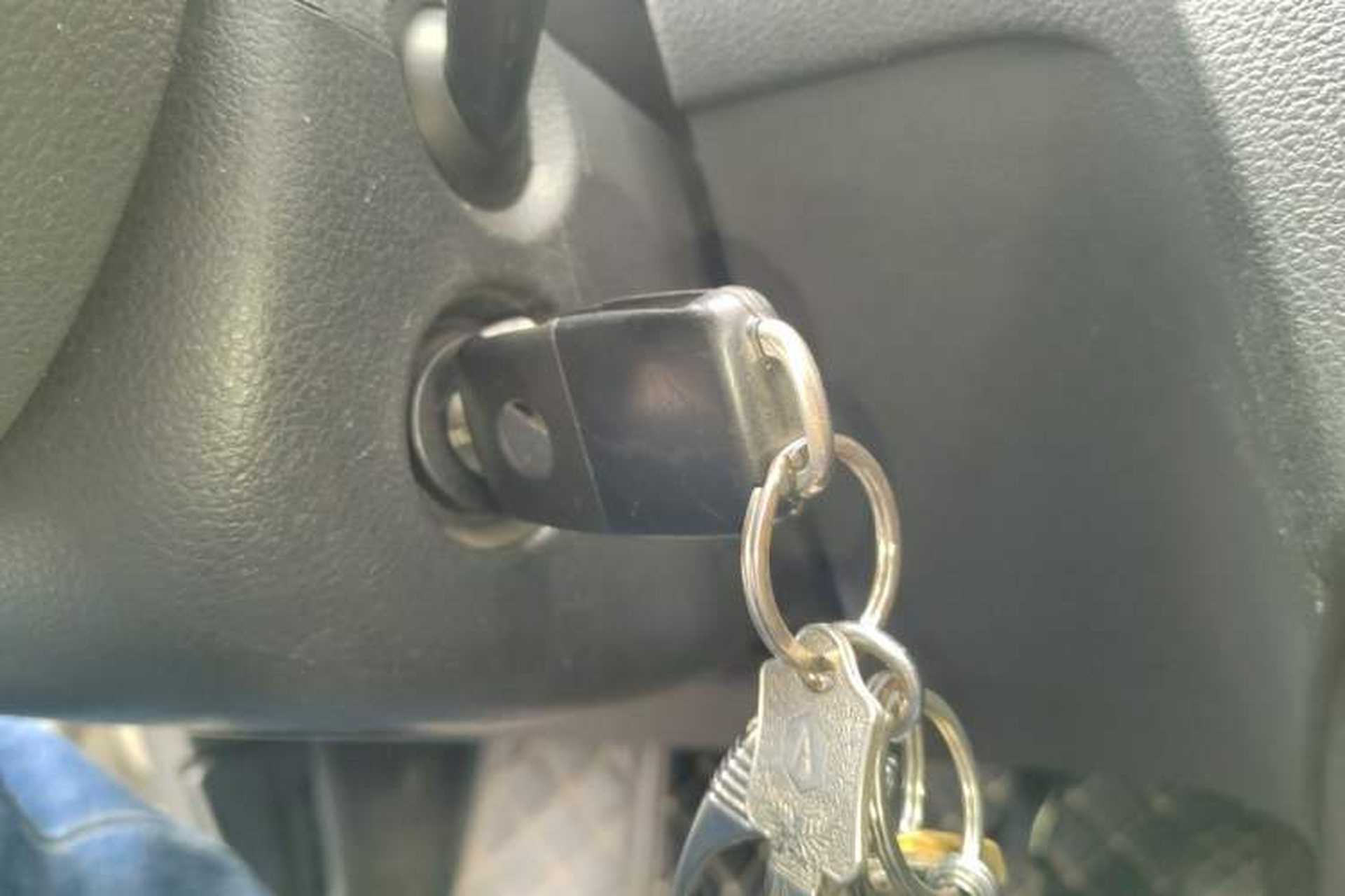 Used Volkswagen Santana 2013 1.6L Automatic Comfort Edition Vehicle Key