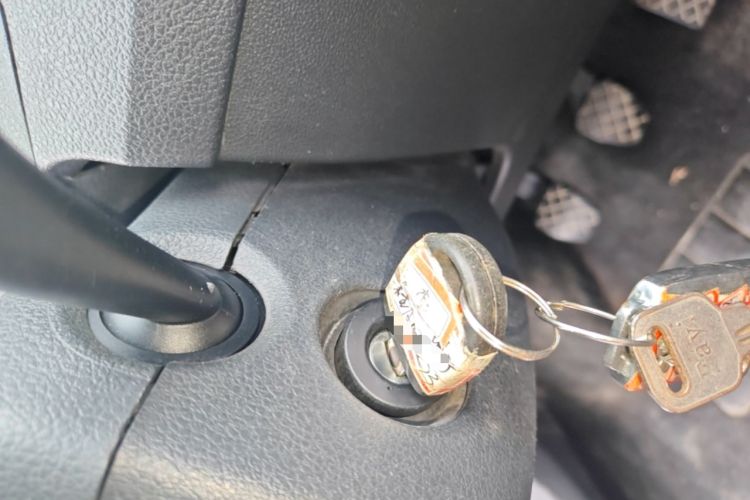 Used Volkswagen Santana 2013 1.6L Manual Fashion Edition Vehicle Key