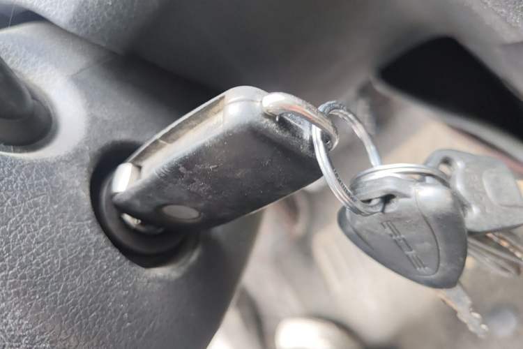 Used Volkswagen Santana 2013 1.4L Manual Comfort Edition Vehicle Key