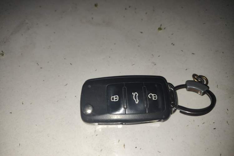 Used Volkswagen Santana 2013 1.6L Automatic Comfort Edition Vehicle Key
