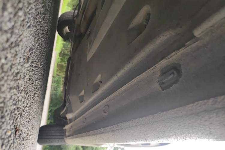 Used Volkswagen Santana 2013 1.6L Automatic Luxury Edition Chassis Front Left
