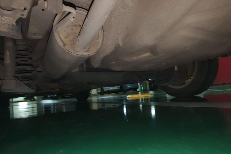 Used Volkswagen Santana 2013 1.6L Manual Comfort Edition Chassis Rear Left