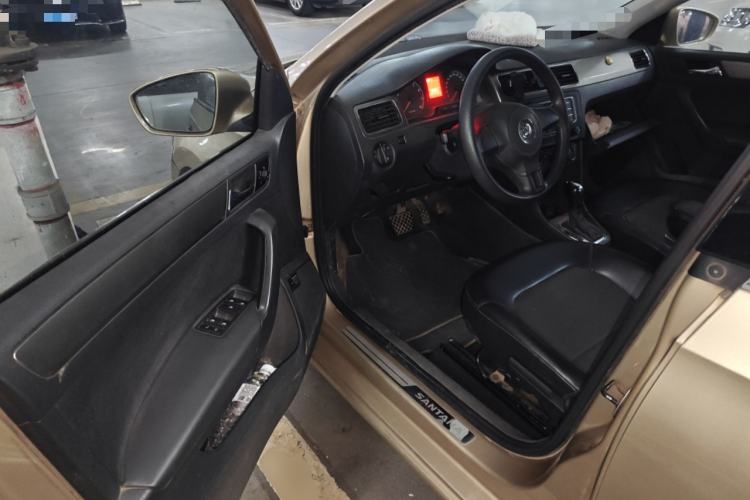 Used Volkswagen Santana 2013 1.6L Automatic Comfort Edition Driver Seat