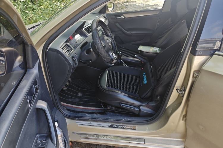 Used Volkswagen Santana 2013 1.6L Manual Comfort Edition Driver Seat