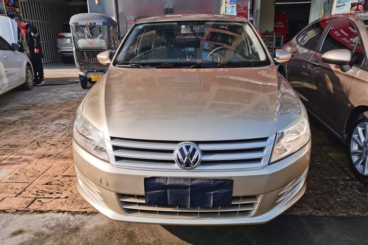 Used Volkswagen Santana 2013 1.4L Manual Fashion Edition Exterior 1