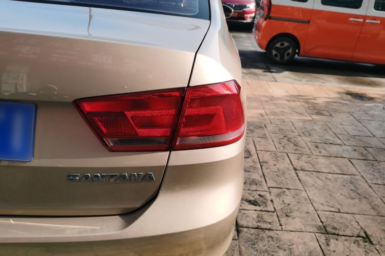 Used Volkswagen Santana 2013 1.4L Manual Fashion Edition Exterior 6