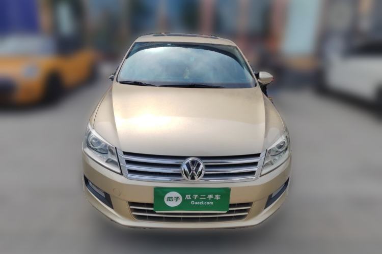 Used Volkswagen Santana 2013 1.6L Manual Luxury Edition Front